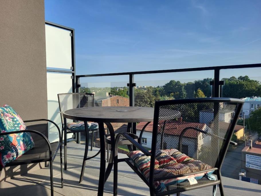 Olive Tree Apartment - Klimatyzacja - Air Conditioning-Self-Check-In كاتوفيتسه المظهر الخارجي الصورة
